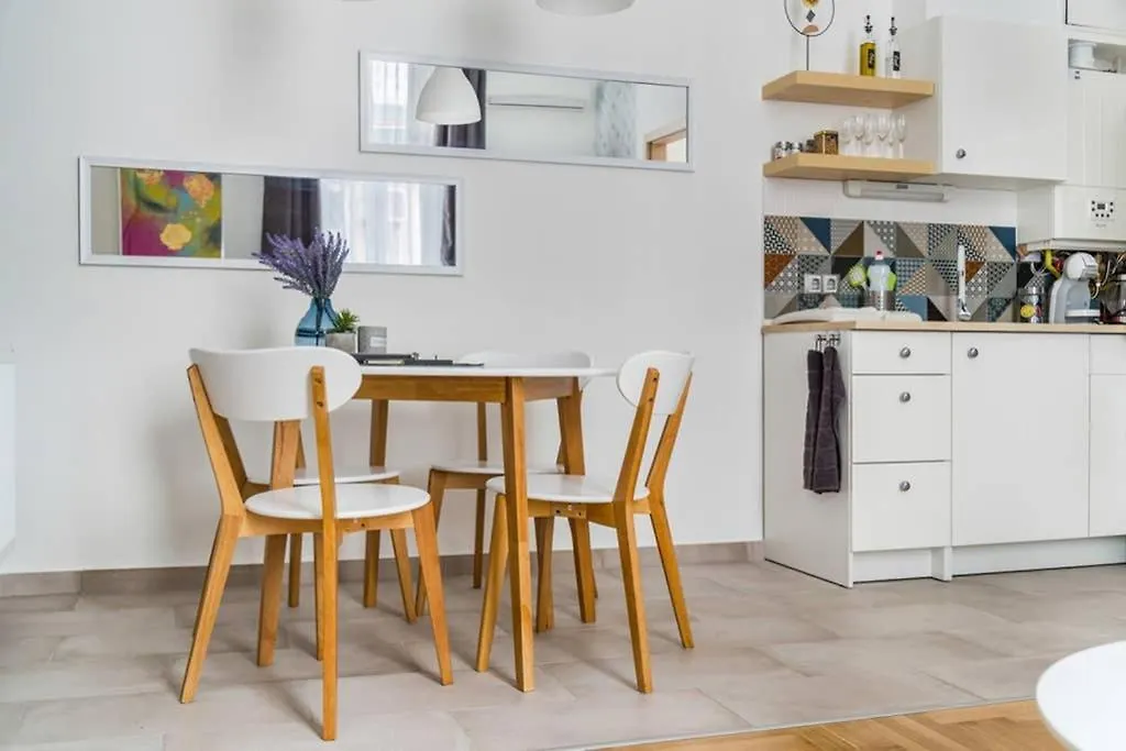 Your Well Deserved Happy Place With Love Apartment Budapest Hungary