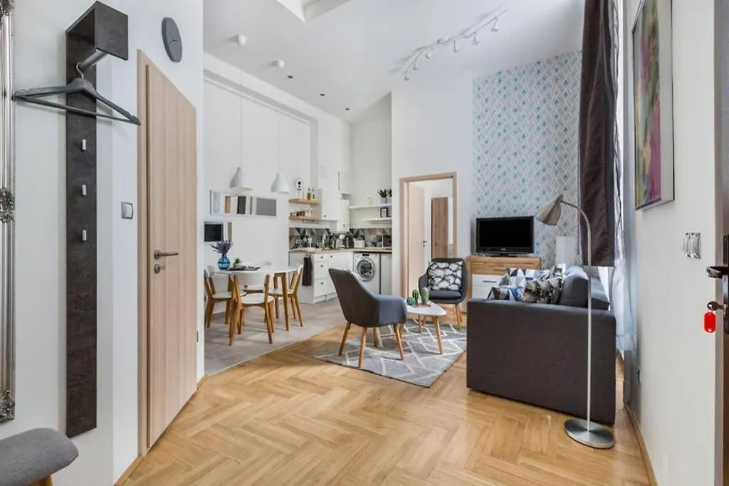 Your Well Deserved Happy Place With Love Apartment Budapest 0*,